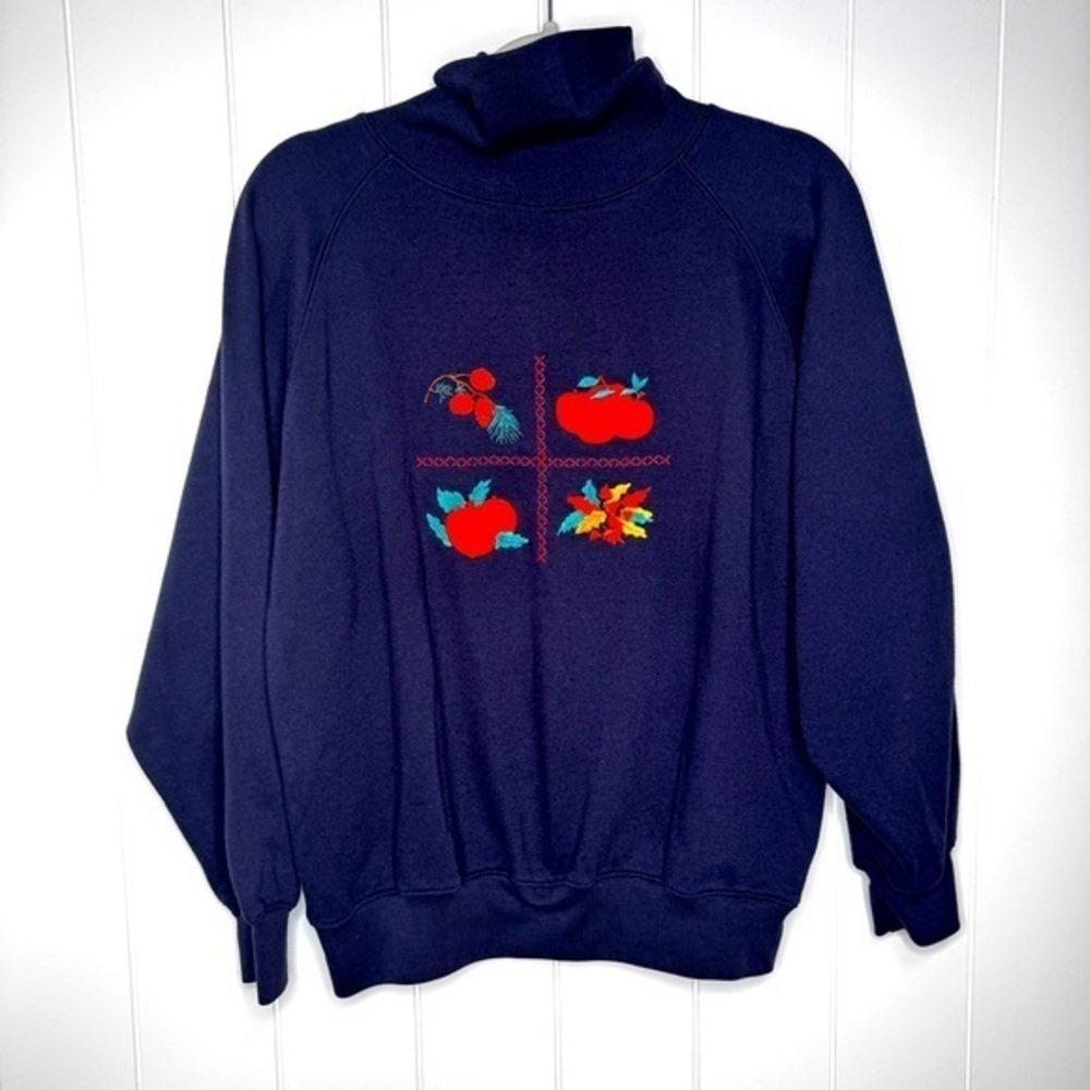 Vtg Fall Turtleneck Sweatshirt Sz‎ M pumpkin  apple pinecone Teacher Embroidered